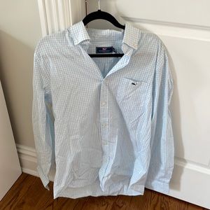 Vineyard vines classic fit tucker shirt